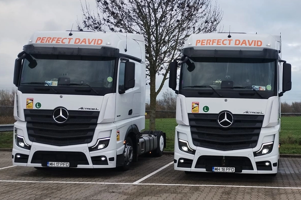 Camioane Mercedes-Benz de ultima generatie din flota Perfect David